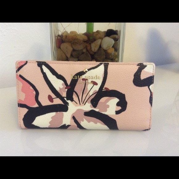 Kate spade tote/wallet - Picture 3 of 4