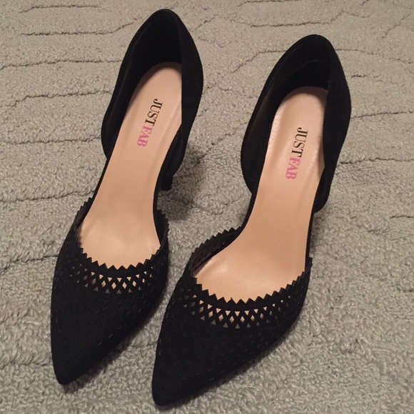 Black point heels