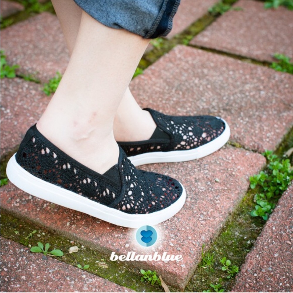 The ELSA embroidered slip ons - PEACH - Picture 5 of 7