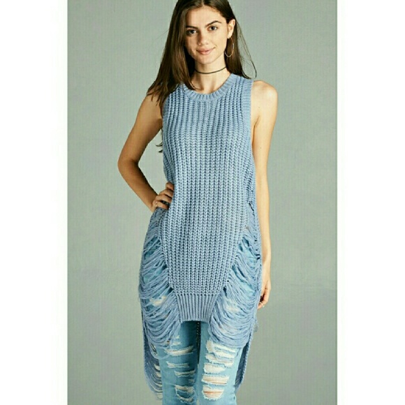 NWT DISTRESSED SWEATER TUNIC - Picture 2 of 3
