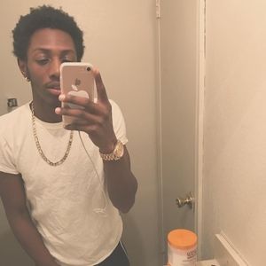 Meet your Posher, Coby