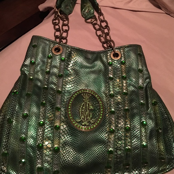A purse