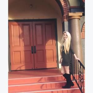 Meet your Posher, Nikki