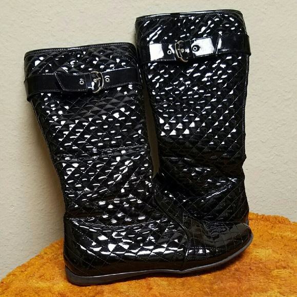 Patent leather calf high boots