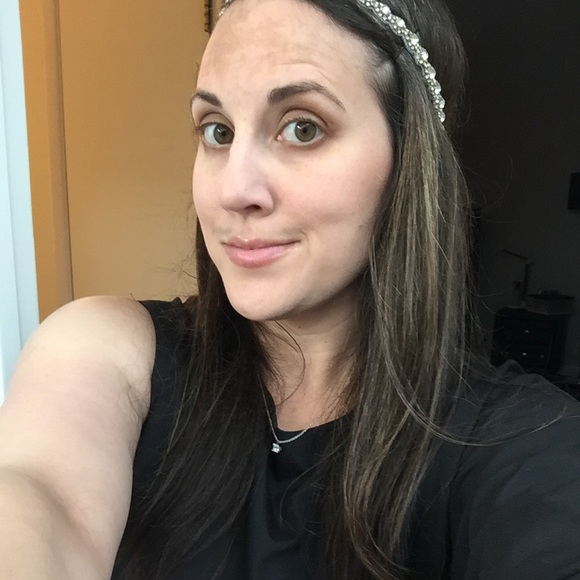 Meet your Posher, Sarah - Picture 5 of 5