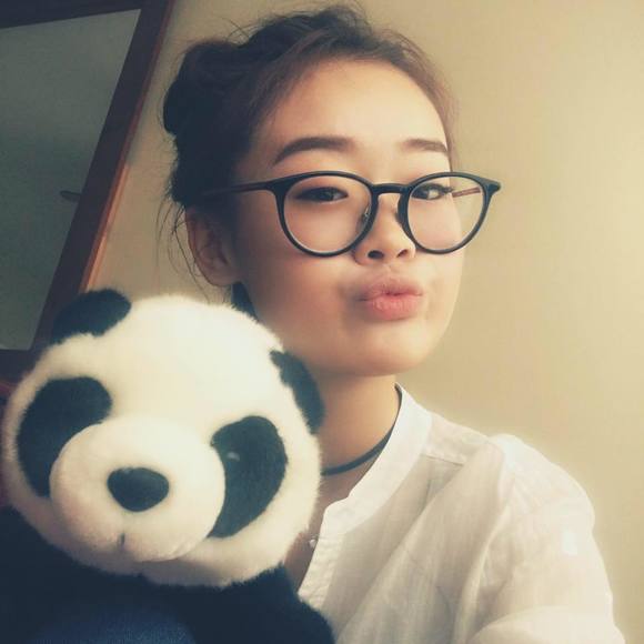 Meet your Posher, Crystal - Picture 1 of 1