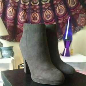 Forever 21 grey suede boots in size 5.5