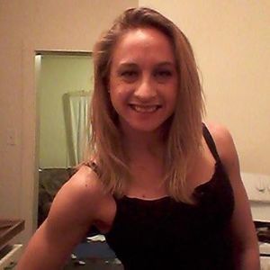 Meet your Posher, Corinne