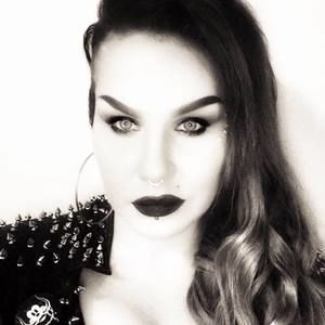 Meet your Posher, Jaynie