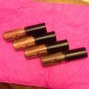 NYX Lingerie mini lipgloss