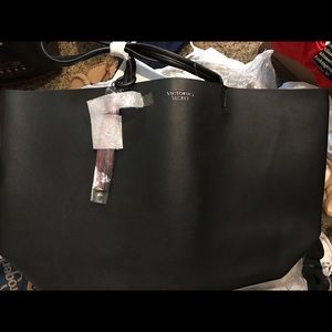 Brand new Victoria's Secret tote