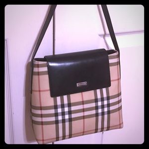 Burberry shoulder tote