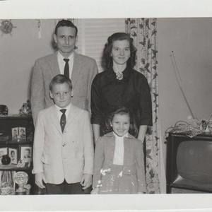 Meet your Posher, Janet