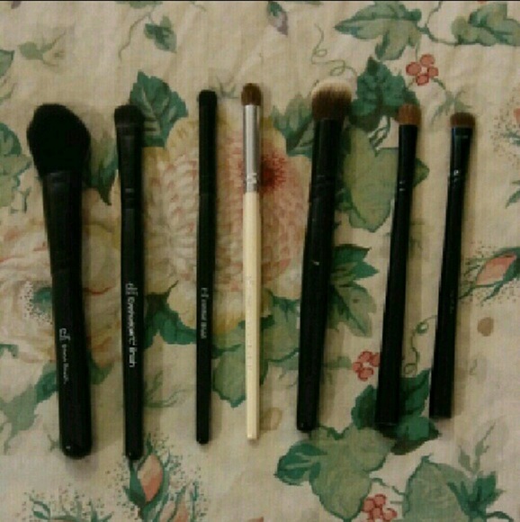 19 Piece Makeup Brush Set