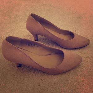 KIMCHI BLUE - Suede Pointy Kitten Heel