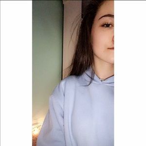 Meet your Posher, Bella