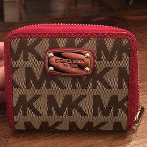 Michael Kors wallet