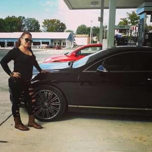 Meet your Posher, Chrissy