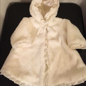 The Children's Place Girls ivory Faux Fur Coat