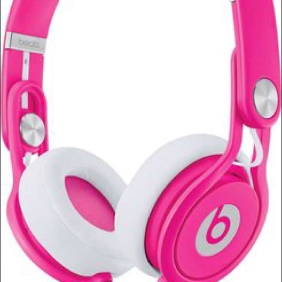 Beats by dre.