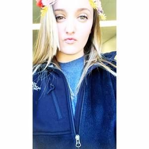 Meet your Posher, Kenzie