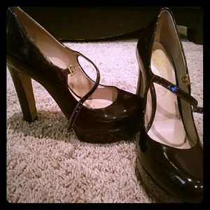 Vince Camuto pumps