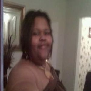 Meet your Posher, Devona