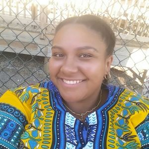 Meet your Posher, Tiffany