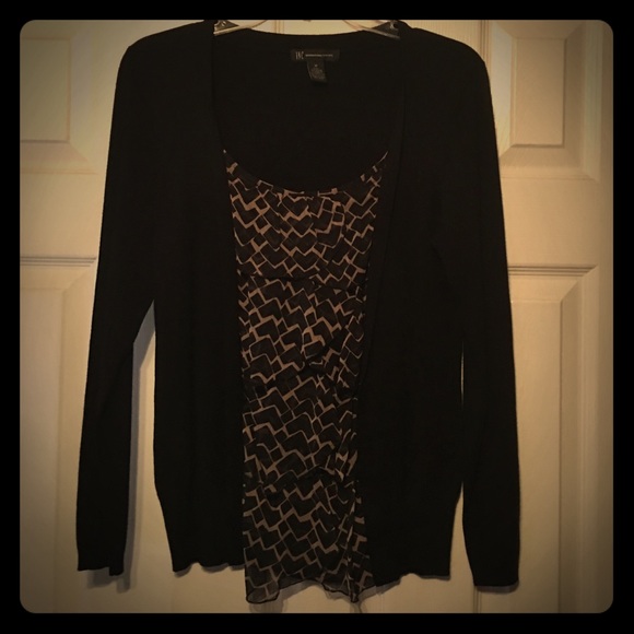 NWT Two-in-one look INC top