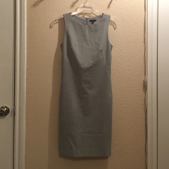 Theory Betty Size 2 Gray Sheath Dress Stretch Wool
