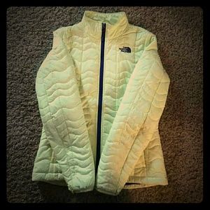 The north face small jacket Women's