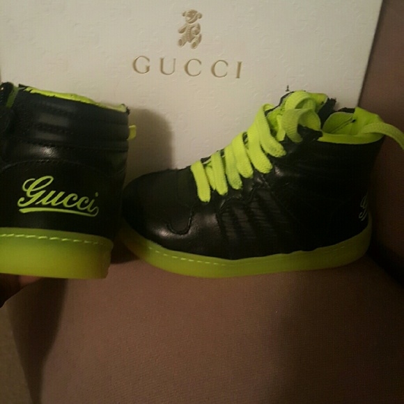 Gucci Sneakers - Picture 4 of 4