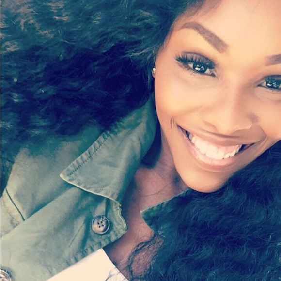 Meet your Posher, Takiyah - Picture 2 of 2