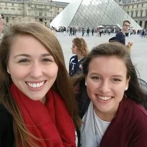 Meet your Posher, Julia