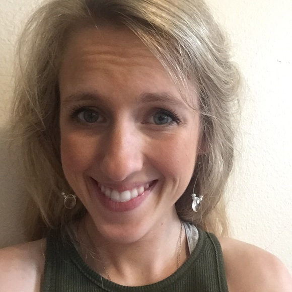 Handmade translucent drop and pearl earrings - Picture 2 of 4