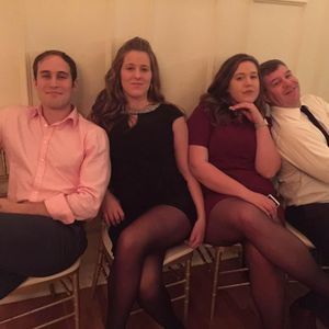 Meet your Posher, Hillary