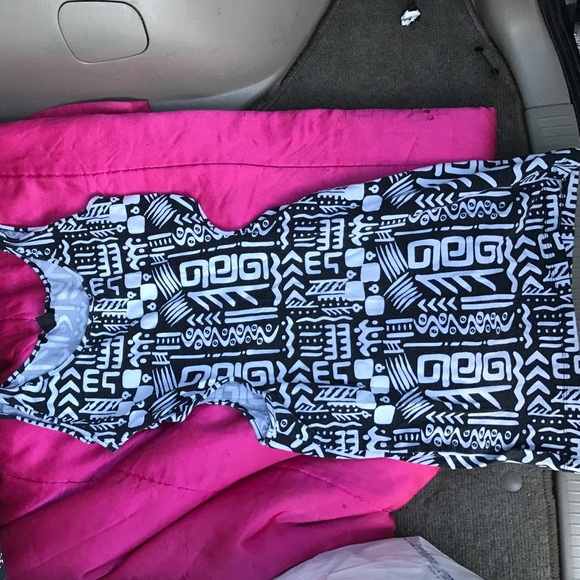 Forever 21 dress size large(fits like medium)