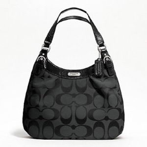 Gorgeous Coach  Soho Large Hobo F19251