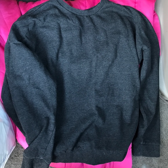 Forever 21 sweater size medium