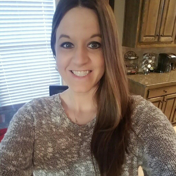 Meet your Posher, Misti