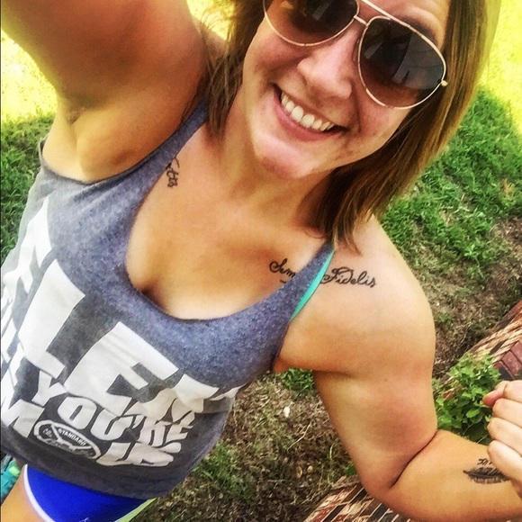 Meet your Posher, Kristen - Picture 1 of 1