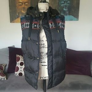Forever 21 PUFFY Vest - S