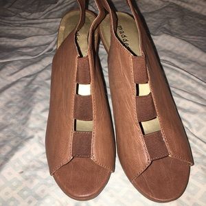 Madden Girl G-Konnie heel