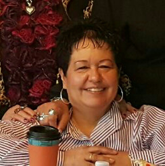 Meet your Posher, Ruth - Picture 1 of 1