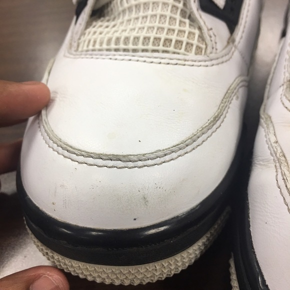Retro 4s OG - Picture 2 of 4