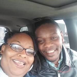 Meet your Posher, Roxanne