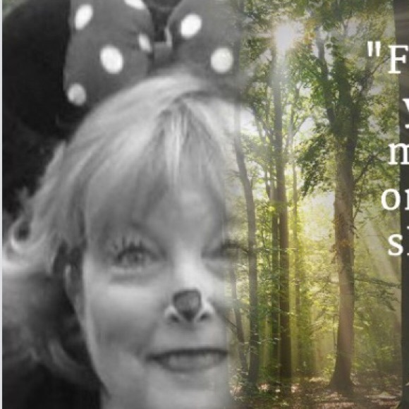 Meet your Posher, Linda