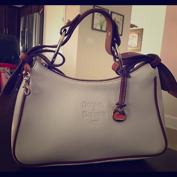 Dooney & Bourke purse
