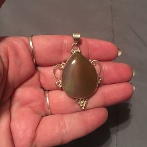 Genuine Agate Pendant! NWOT