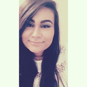 Meet your Posher, Cecilia